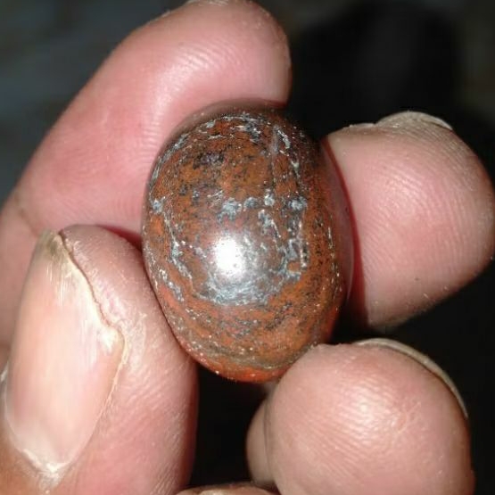 Batu Aji Badar Besi Merah Pamor Puser Semeru