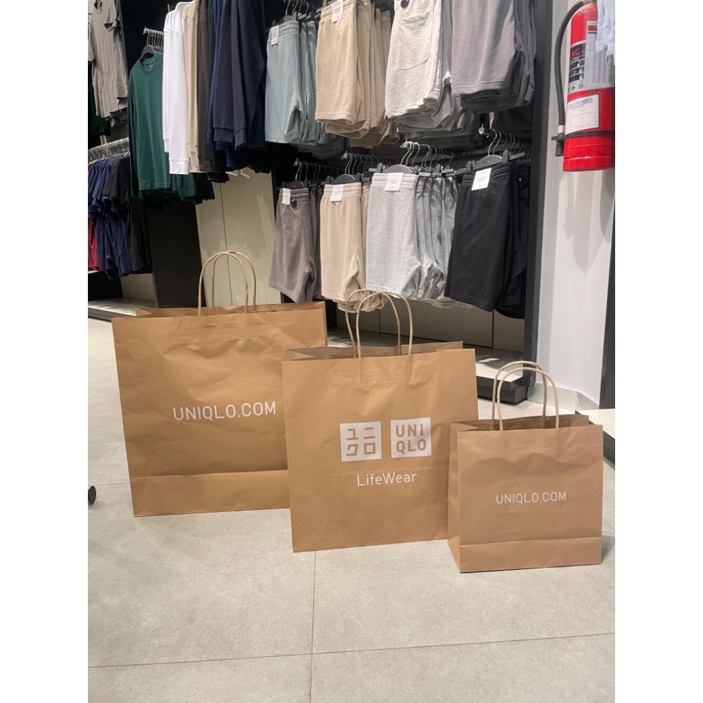

Paper Bag Tote Bag UNIQLO Original Store Ukuran S M L