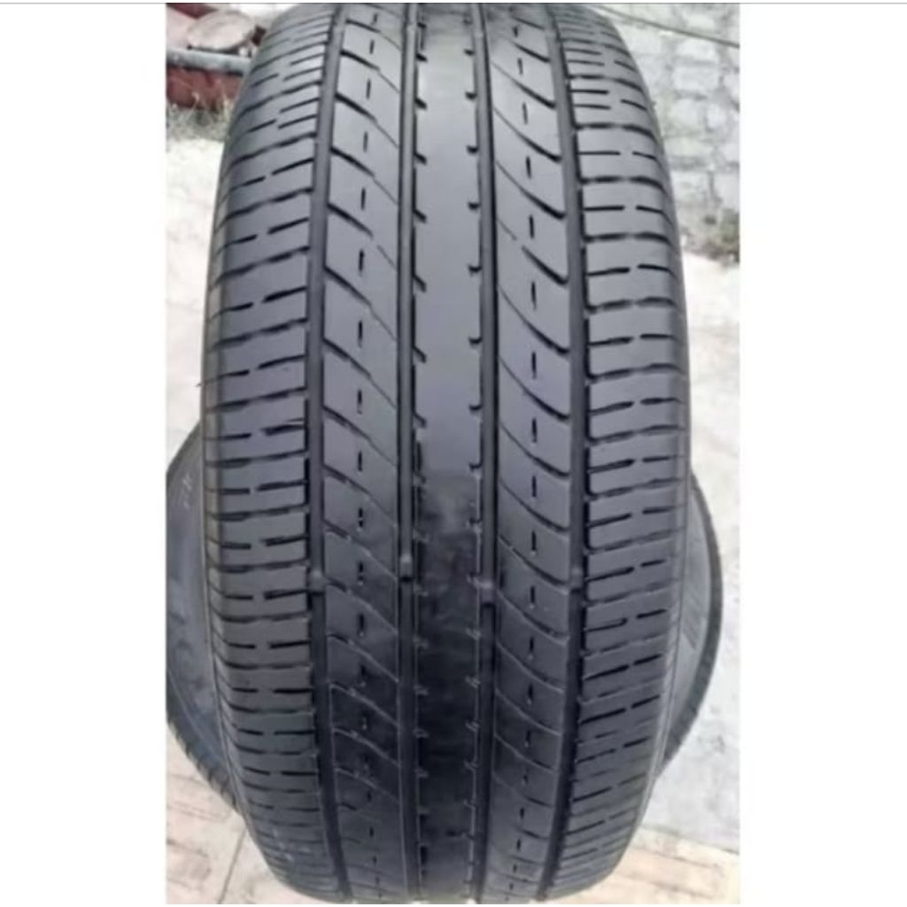 ban mobil ring 18 ban mobil merek Toyo tranprat ring 235/50 18