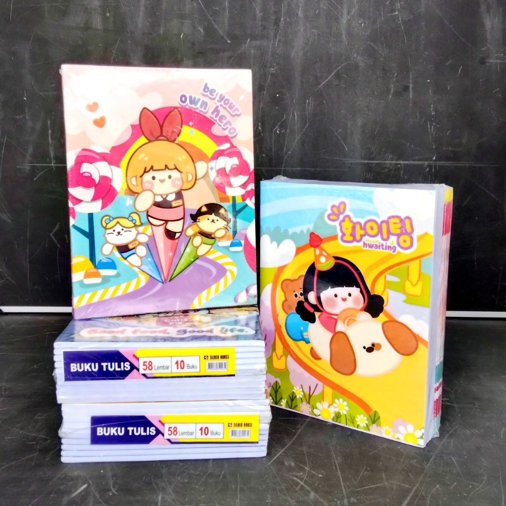 

Buku Tulis Silver Horse 58 Lembar ( Pak 10 Buku ) [ Original ]