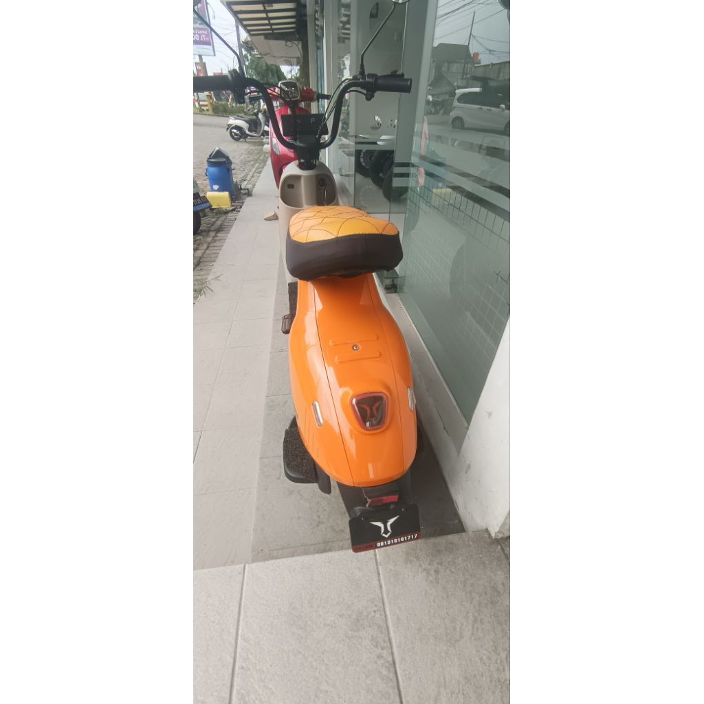 Uwinfly RF8 SEPEDA LISTRIK SECOND