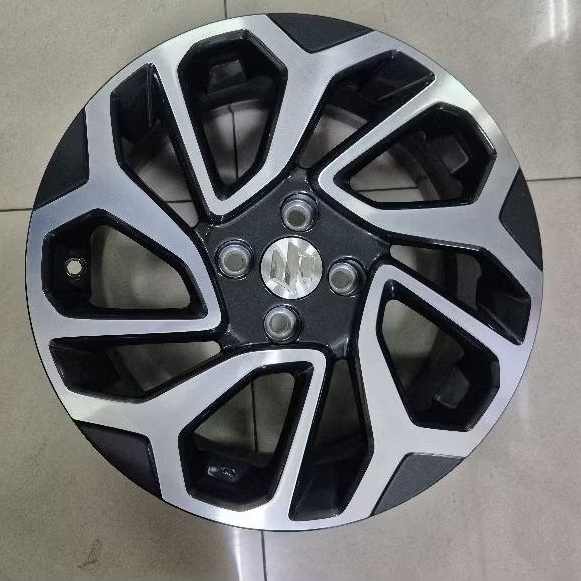Velg OEM Suzuki Fronx Ring 16 Dual Tone Polished Hitam PCD 100