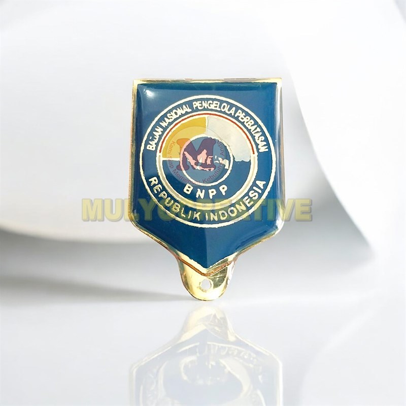 

Bandul Gantungan ID Card BNPP Logam Kuningan