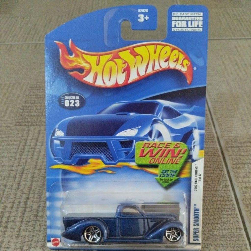 HOT WHEELS SUPER SMOOTH BLUE CARD (166)