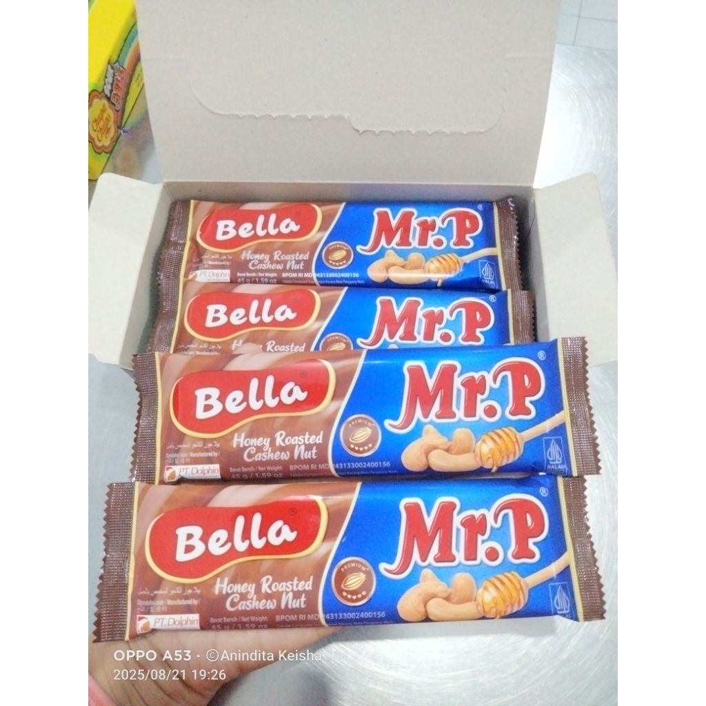 

BELLA Mr.P COKLAT CASHEW NUT 45 GRAM
