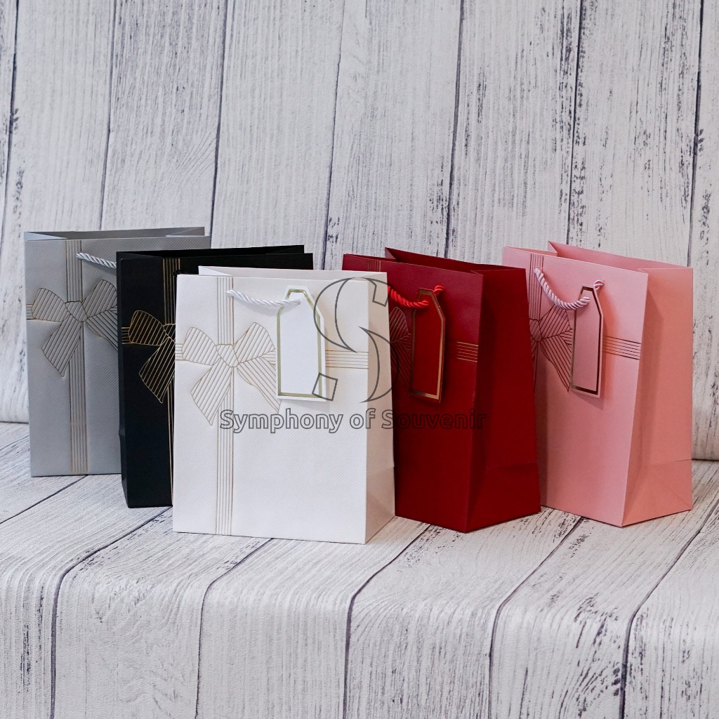 

[PREMIUM] Paper Bag Motif Pita Garis Shopping Bag Tas Hadiah Hampers Goodie Bag Tas Souvenir Serbaguna