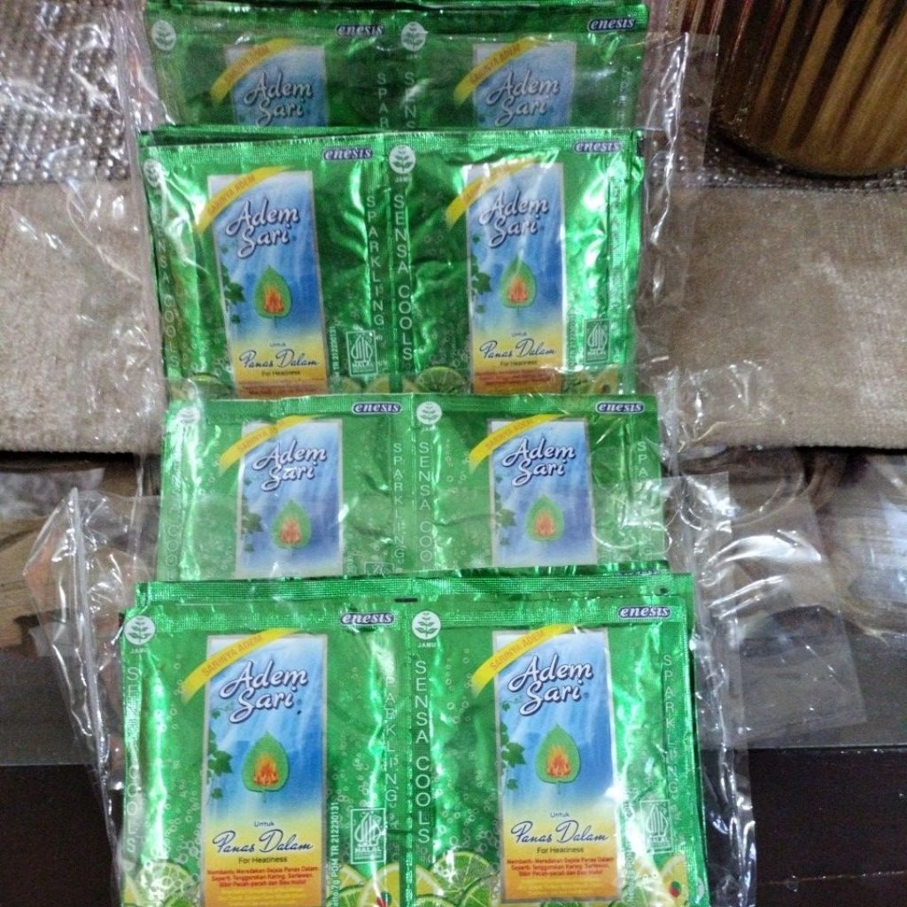 

ADEM SARI SASET ISI 10PCS UNTUK PANAS DALAM