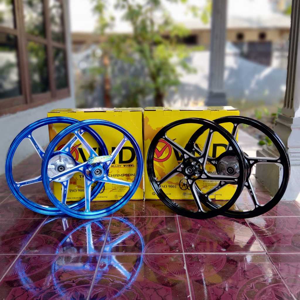 Velg Set Variasi Terlaris Viral Depan Belakang VND AK-55 AK 55 Ukuran 17 X 140 / 160 Untuk Yamaha Fi