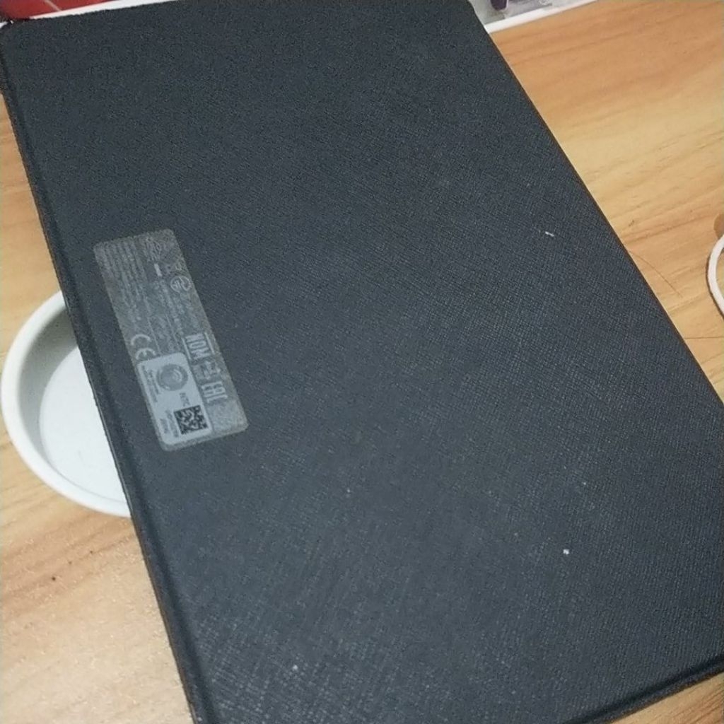 Gadget Tablet PC Layar penuh + changer + keyboard