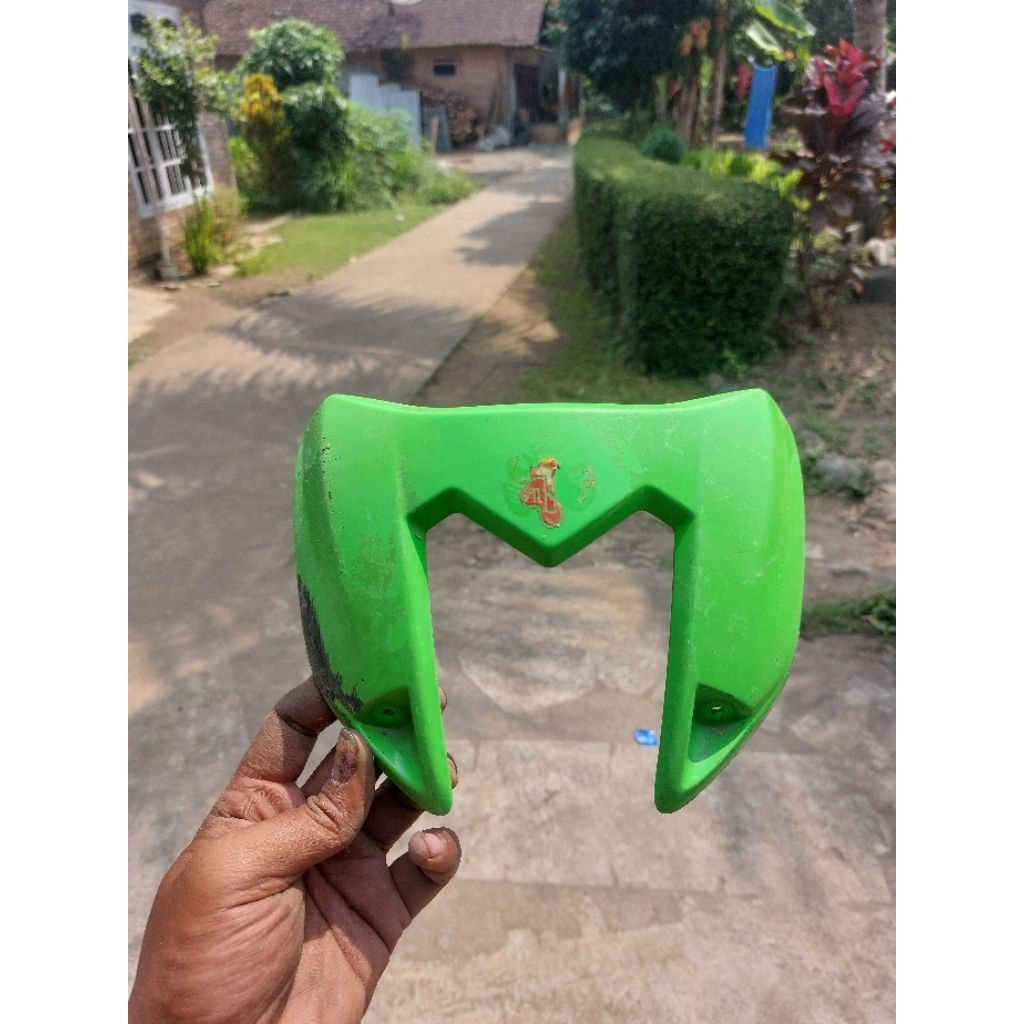 Visor Lampu Kawasaki Athlete Original