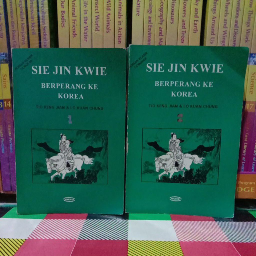 SATU SET ROMAN KLASIK TIONGKOK SIE JIN KWIE BERPERANG KE KOREA