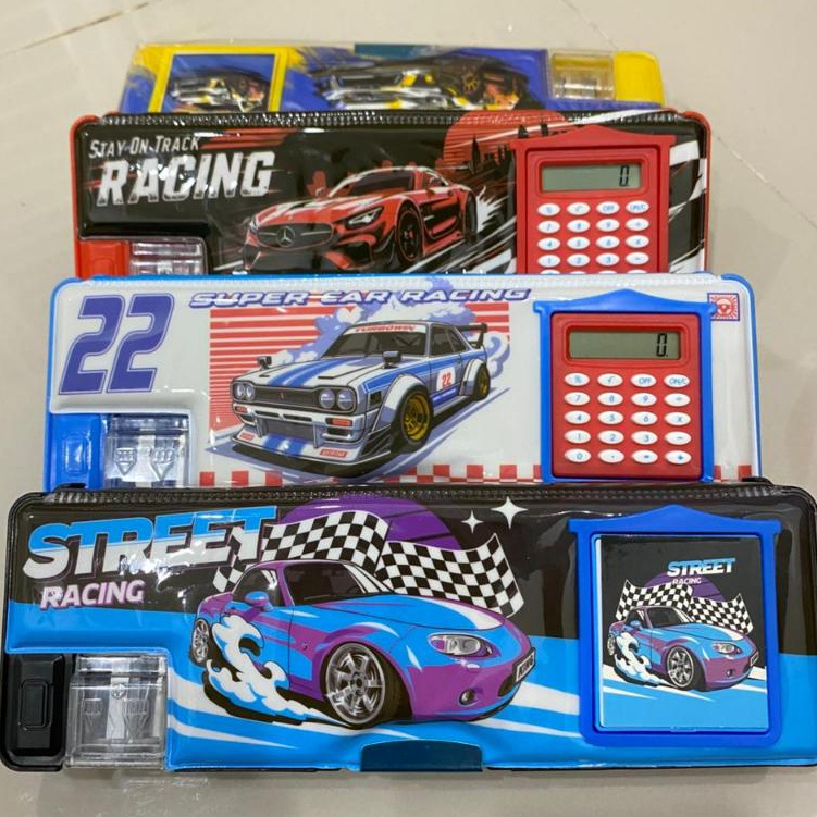 

Kotak Pensil Magnet Anak Karakter Gambar Mobil – Dilengkapi Kalkulator & Rautan, Desain Lucu Warna-warni Import Harga Grosir Bisa COD