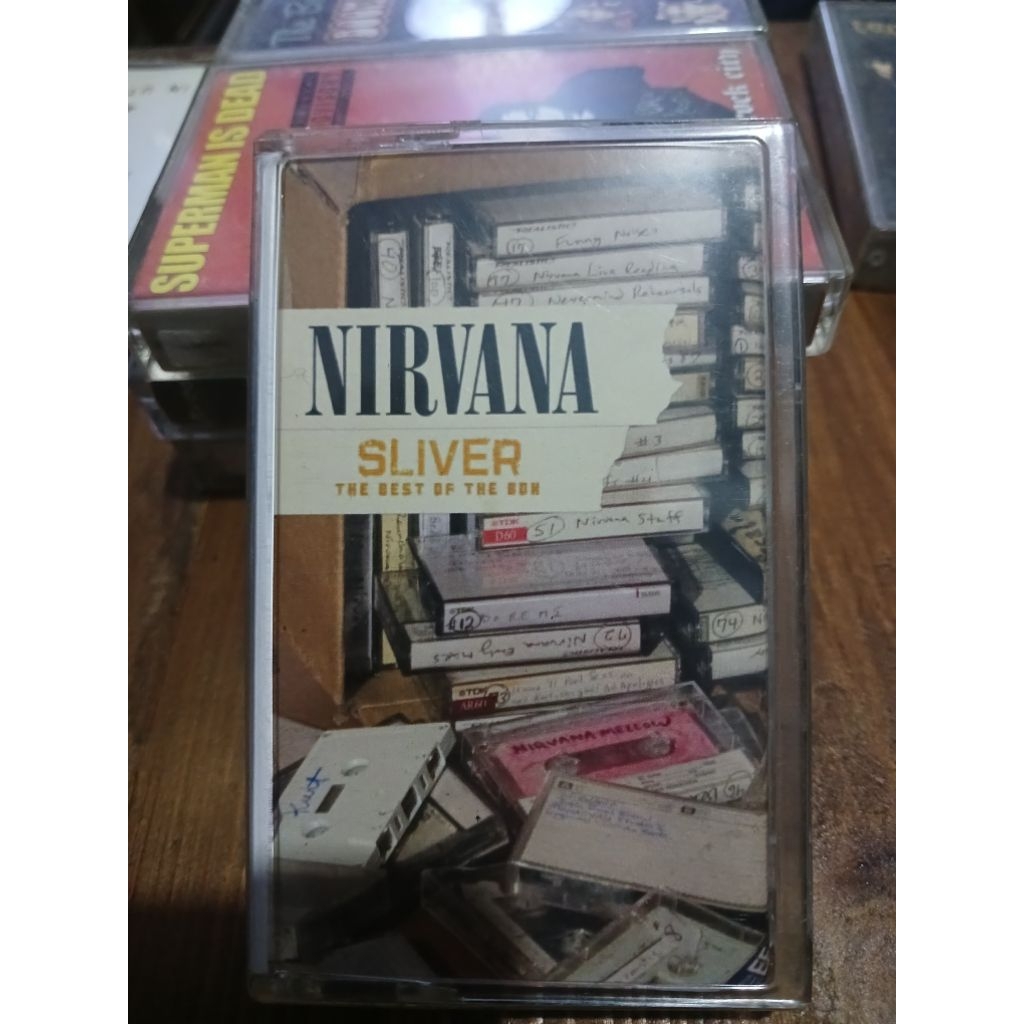 kaset Nirvana silver