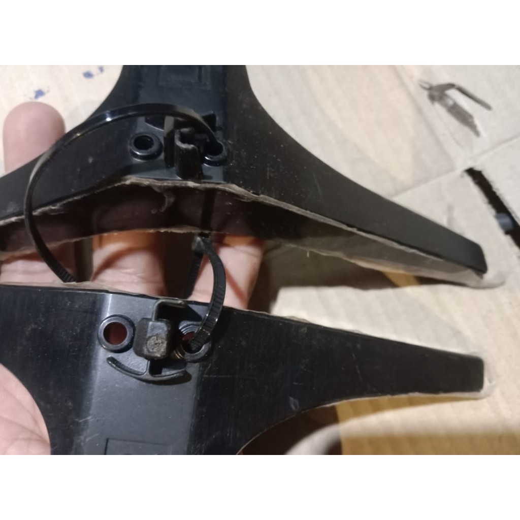 dudukan KAKI TV LG 32LK500PTA 32LK500 32LK500BPTA 32LK50 32 inch