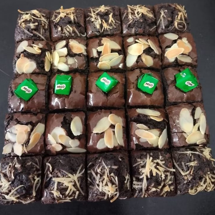 

Fudgy Brownies Mix MILO