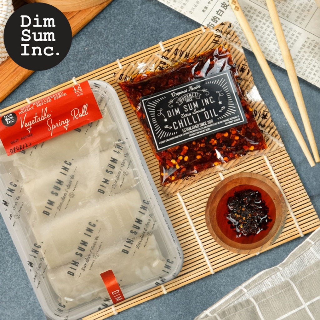 

Chili Oil Sachet x Vegetable Spring Roll / Lumpia Goreng Sayur | Paket Special Bundling Dimsum Inc