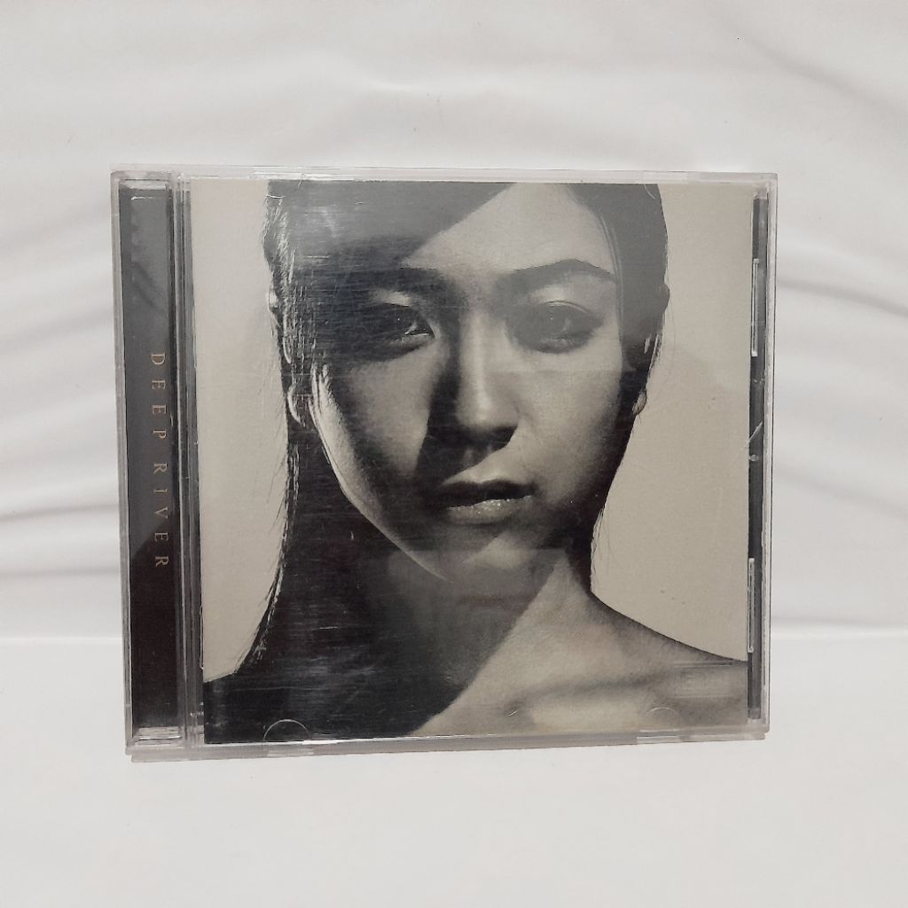 CD Utada Hikaru - Deep River (Emi Taiwan)