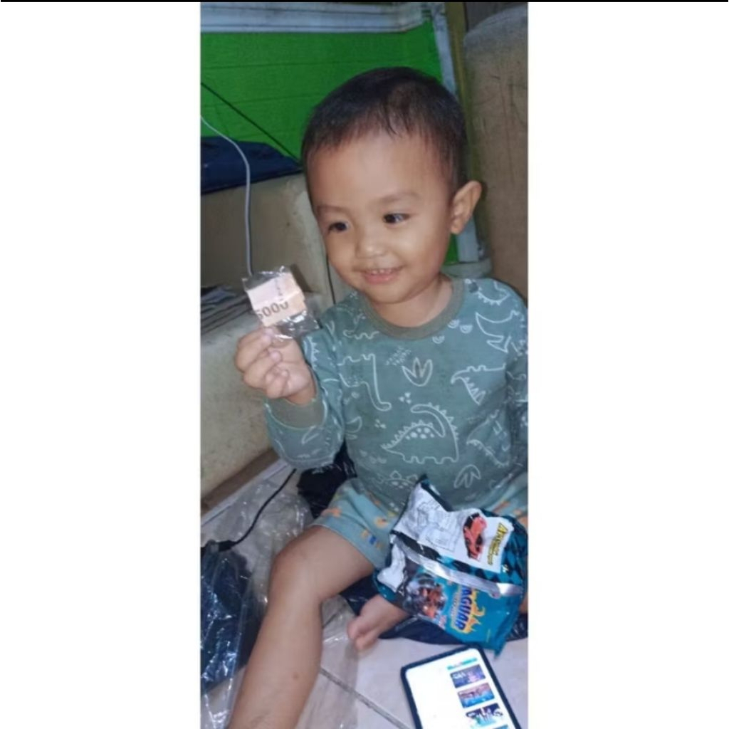 

Snack berhadiah uang tunai jaguar/ciki jaguar/produk baru baca deskripsi produk (5pcs)