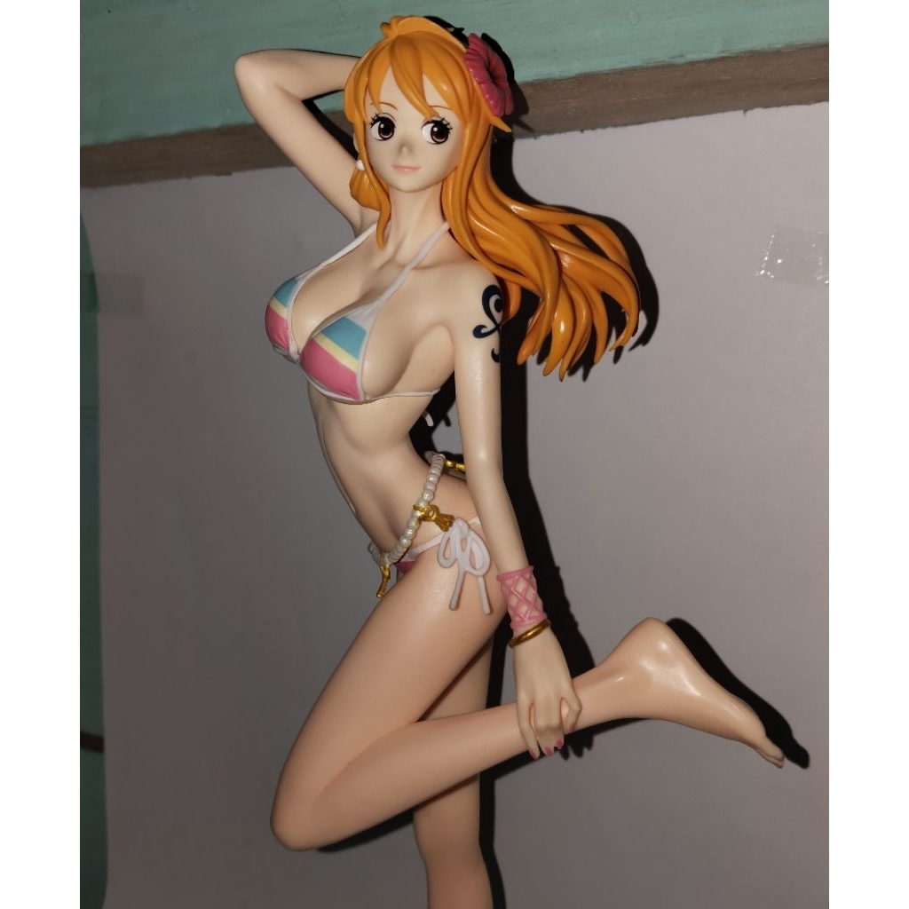 glitter & glamours nami color walk style figure BOOKED