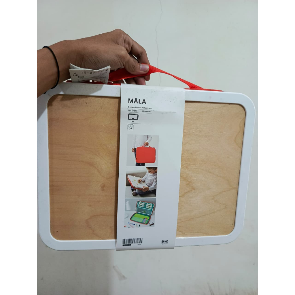 

Box Kotak menggambar portabel, mala warna merah, ukuran 35x27 cm