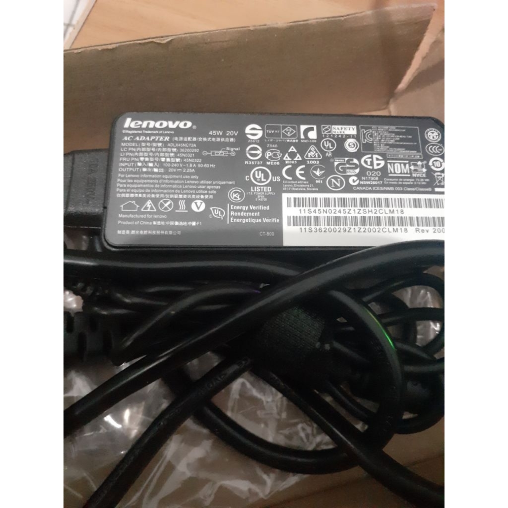Charger Laptop Lenovo 20 v 2.25A Preloved