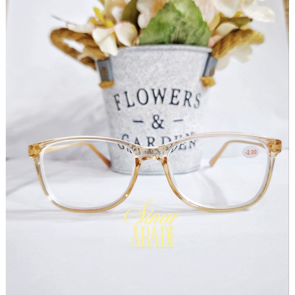 Kacamata Minus Cream -0.50 sd -300 Classic GX631D