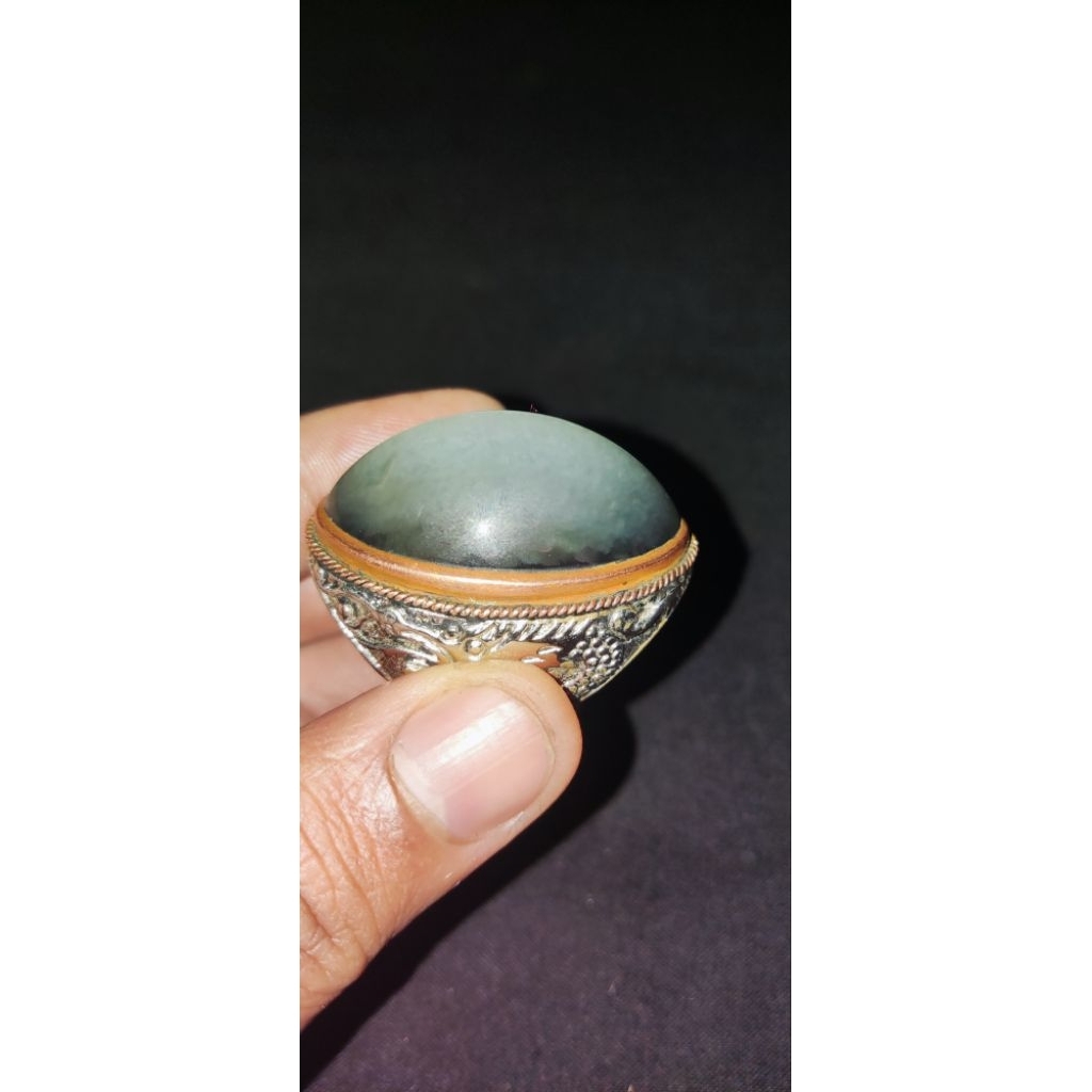 BATU PANDAN LUMUT BETIK