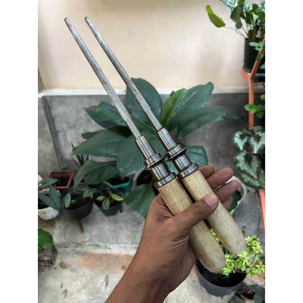 Stik asahan untuk pisau daging / pisau dapur / kikir kristal pengasah baja