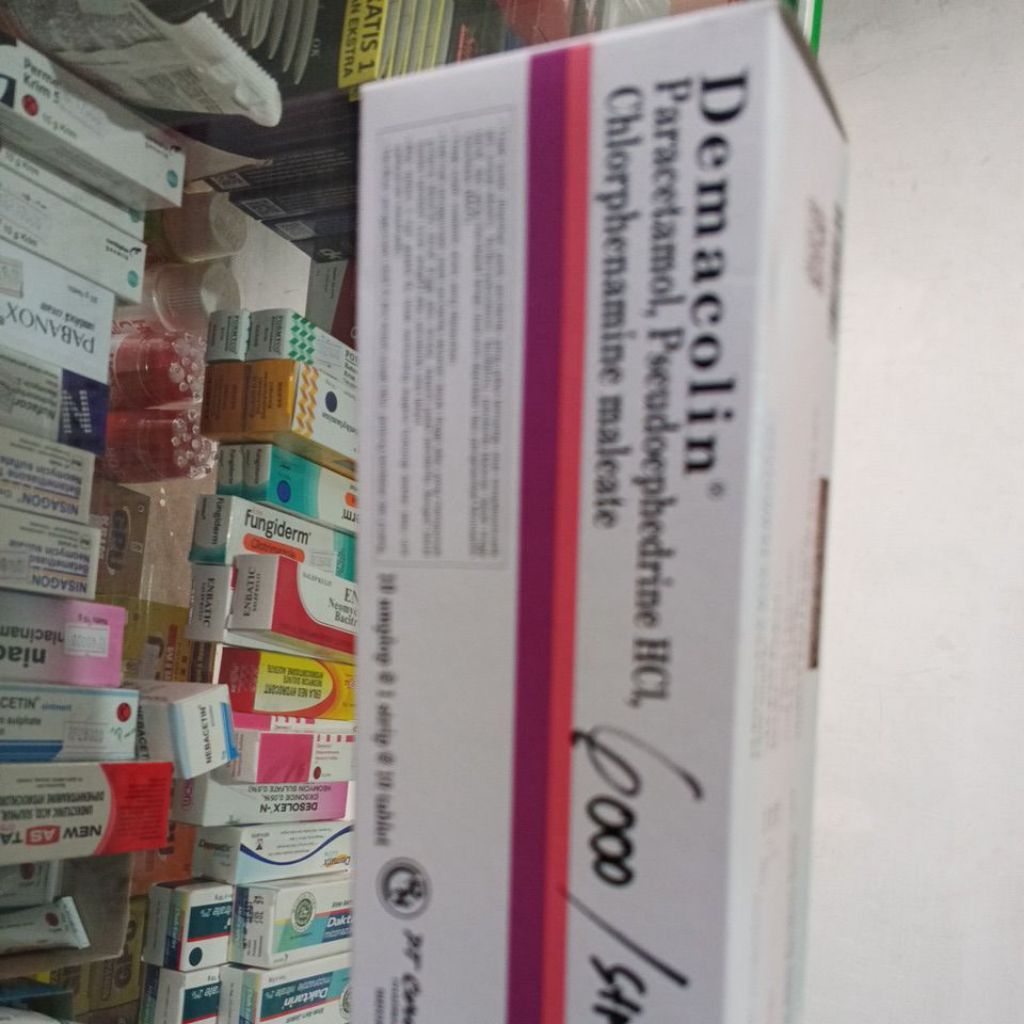demacolin tablet demakolin obat pilek flu