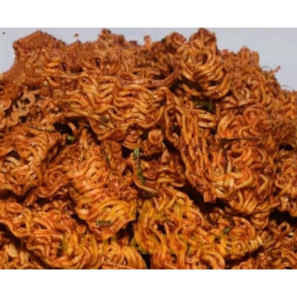 

Mie keremes/mie kremes /mie kering pedas daun jeruk bumbu melimpah 250 gram