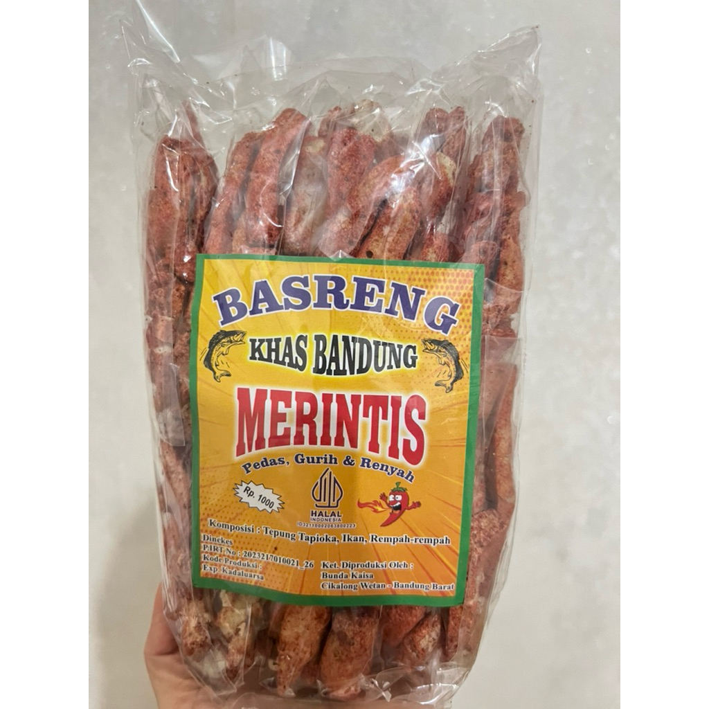 

Kerupuk Basreng 1 pack isi 12 bungkus