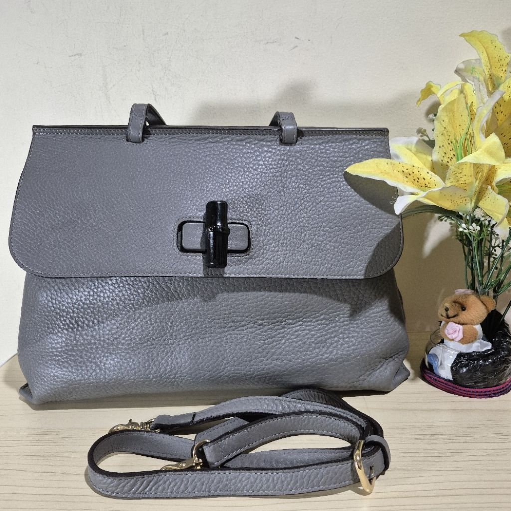 Tas hand & shoulder bag Kulit Asli The Van Preloved