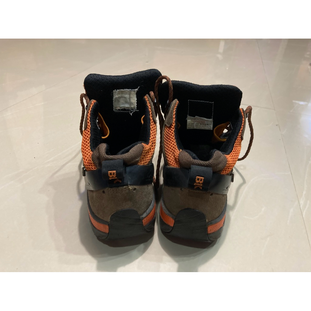 Sepatu Outdoor Blackyak