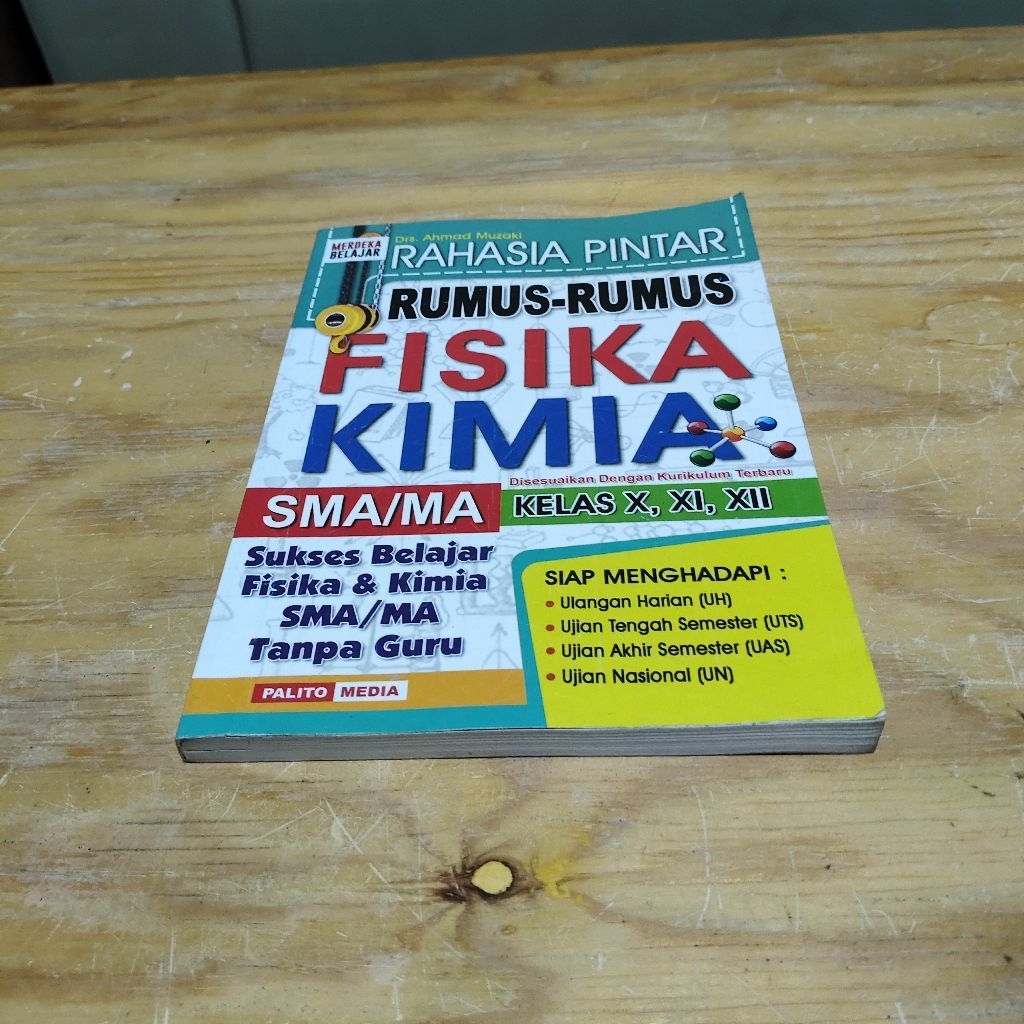 Buku Rahasia Pintar Rumus Rumus Kimia SMA