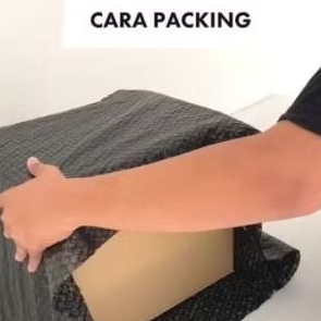 

Packing dengan Bubble Wrap