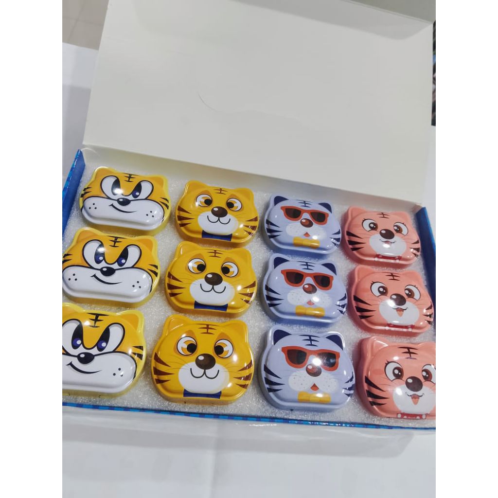 

Serutan Kaleng bentuk Kepala Tiger N0.6832-B