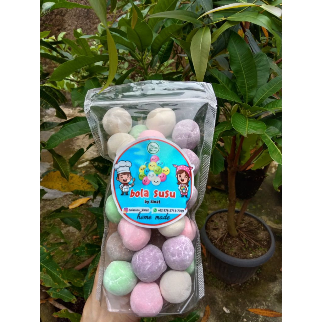 

Bola Susu by Kinat // rasa mix // tanpa bahan pengawet // cemilan makanan home made murah