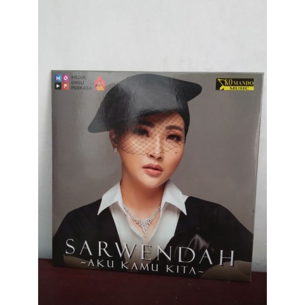 (PRELOVED) Kaset DVD lagu lagu Sarwendah
