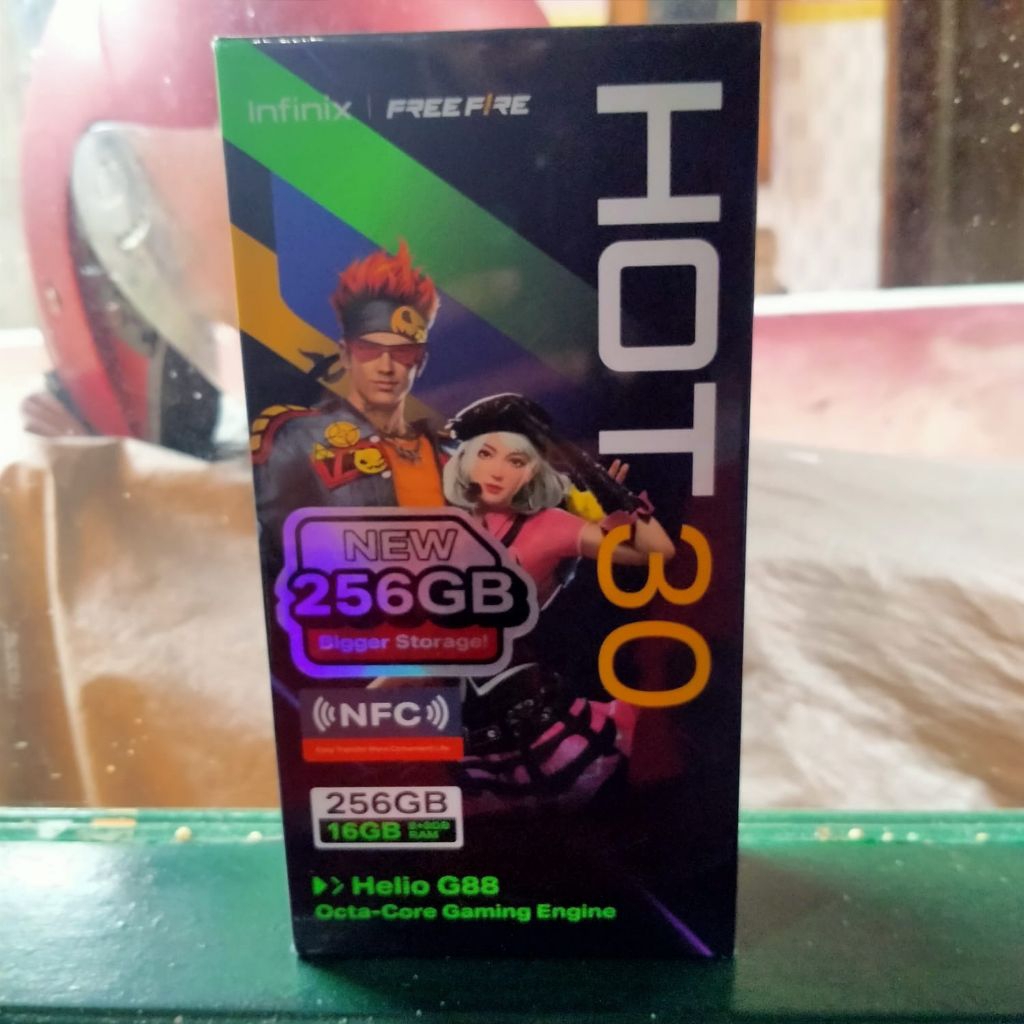 INFINIX HOT 30 RAM 8/256