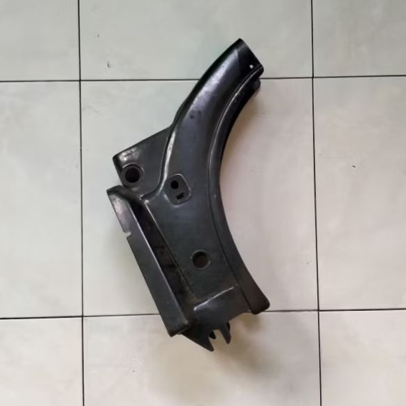 Spakbor belakang motor Honda c700 Honda c800