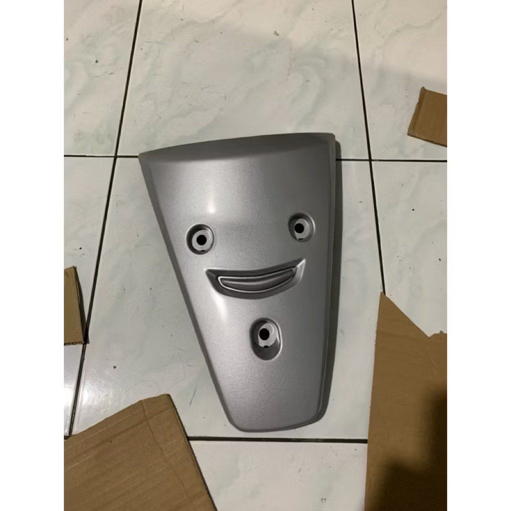 Panel Depan Smash Lama Dasi Tameng Depan Smash Lama Silver
