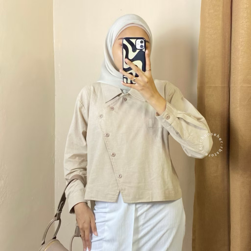 Ivone Top Outer Linen Atasan Crop Wanita / Kemeja Blouse Crop Wanita Linen / Kemeja Rompi Kancing