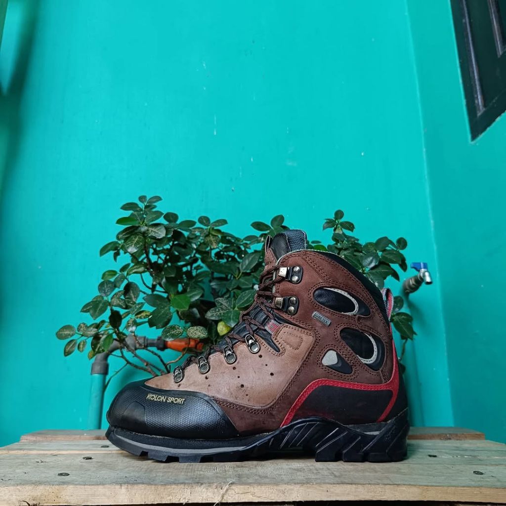 sepatu gunung hiking treking outdoor kolon sport size 42⅔