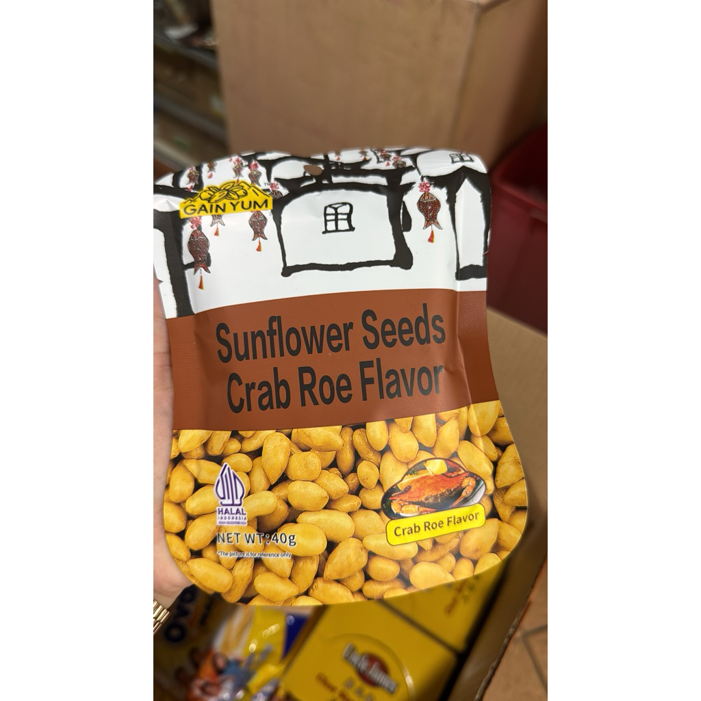 

sunflower seeds crab roe falvor gain yum 40 gram