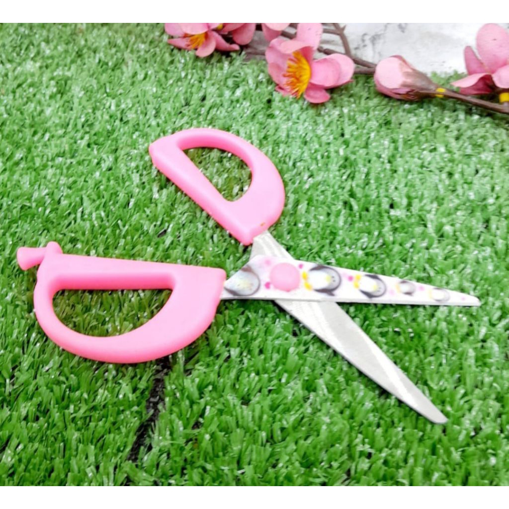 Gunting anak / gunting kecil karakter