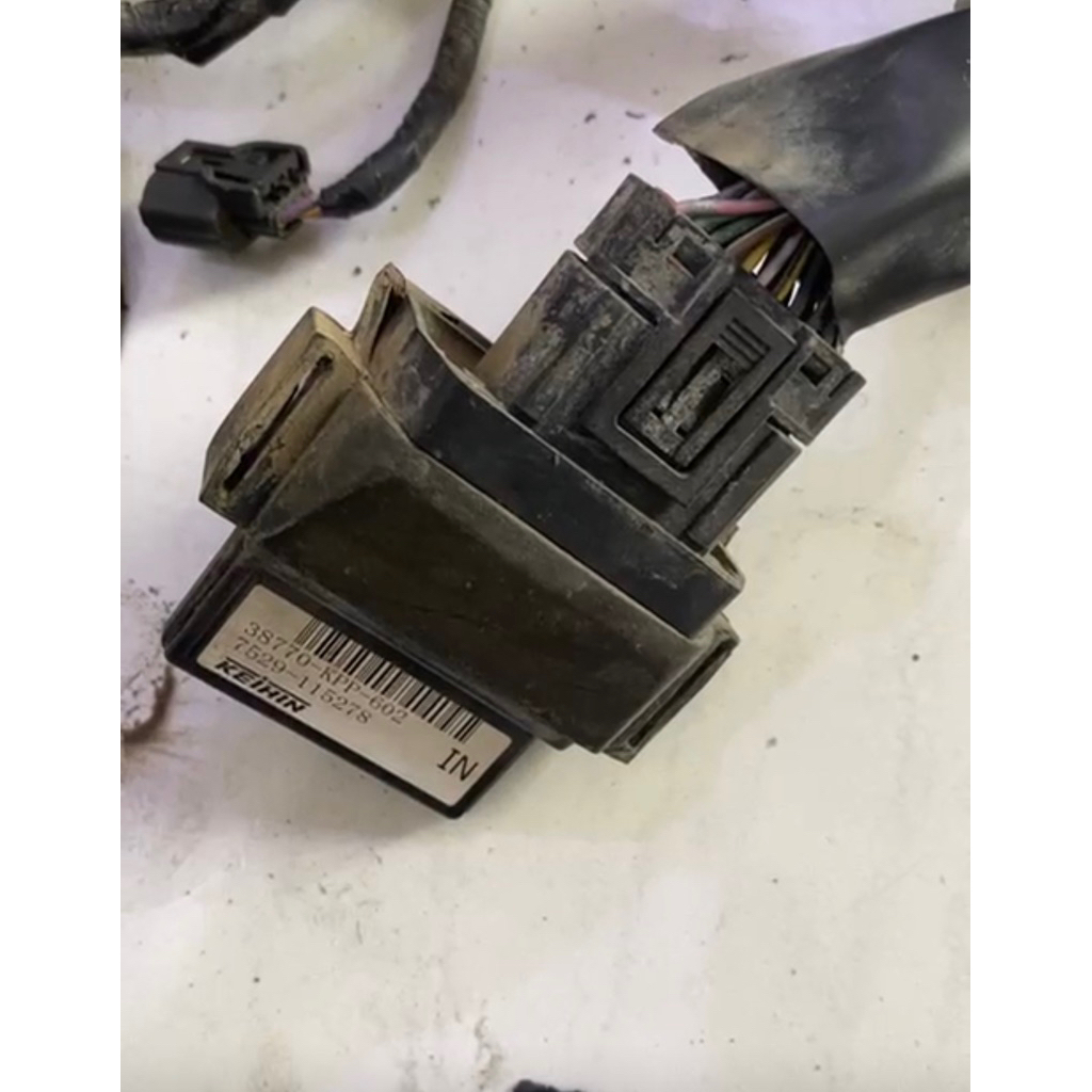 original ECU honda cbr 150fi cbu thailand kpp cbr 150 mata 1 injeksi 38770-KPP-602
