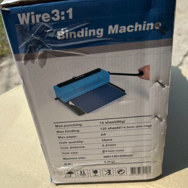

Mesin Jilid Spiral Kawat 3:1 A4