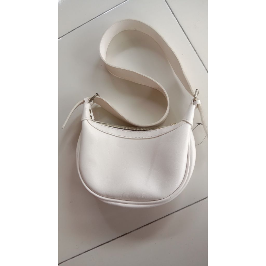 PL SLING BAG SABIT PRELOVED TAS SELEMPANG WANITA