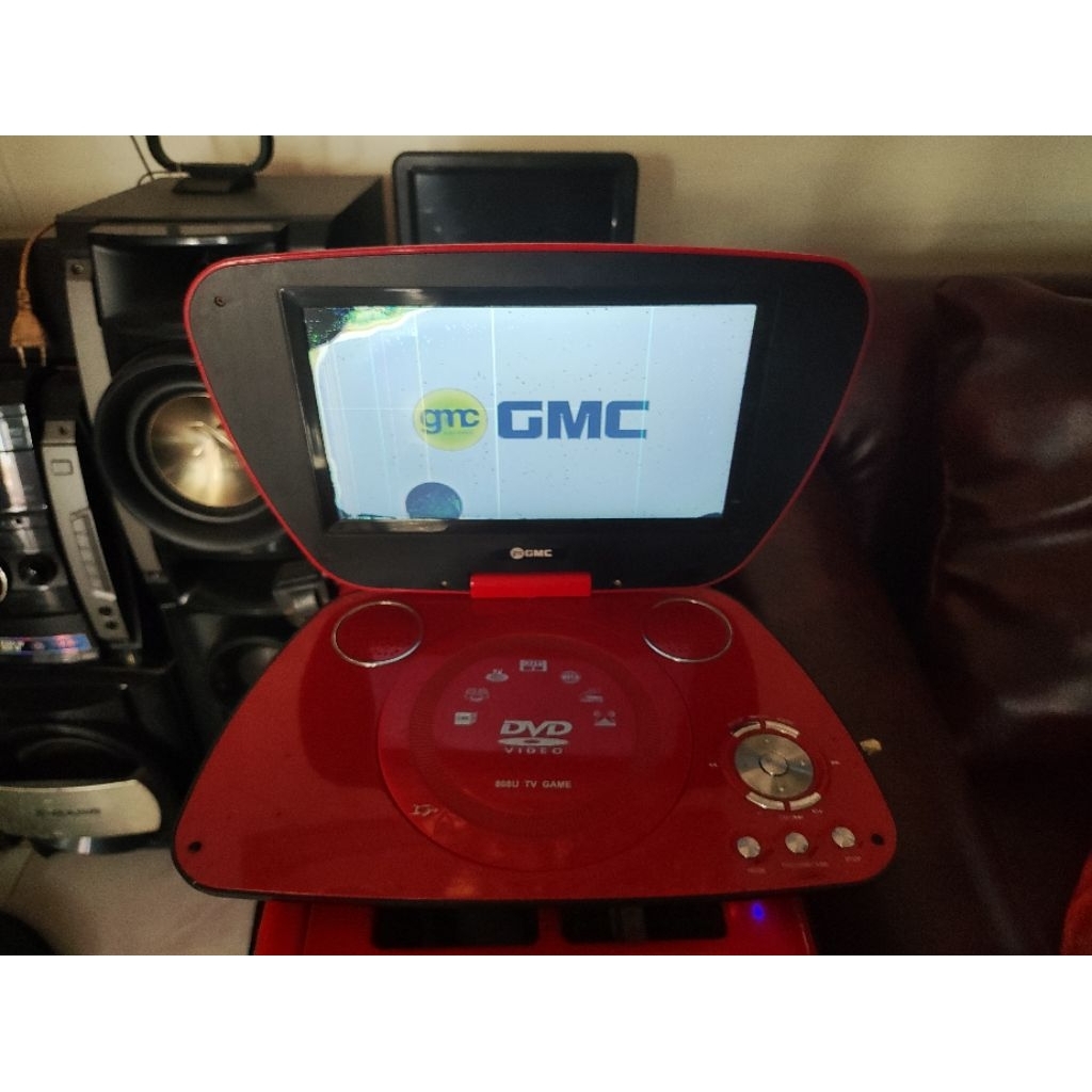 DVD CD PLAYER GMC 808u