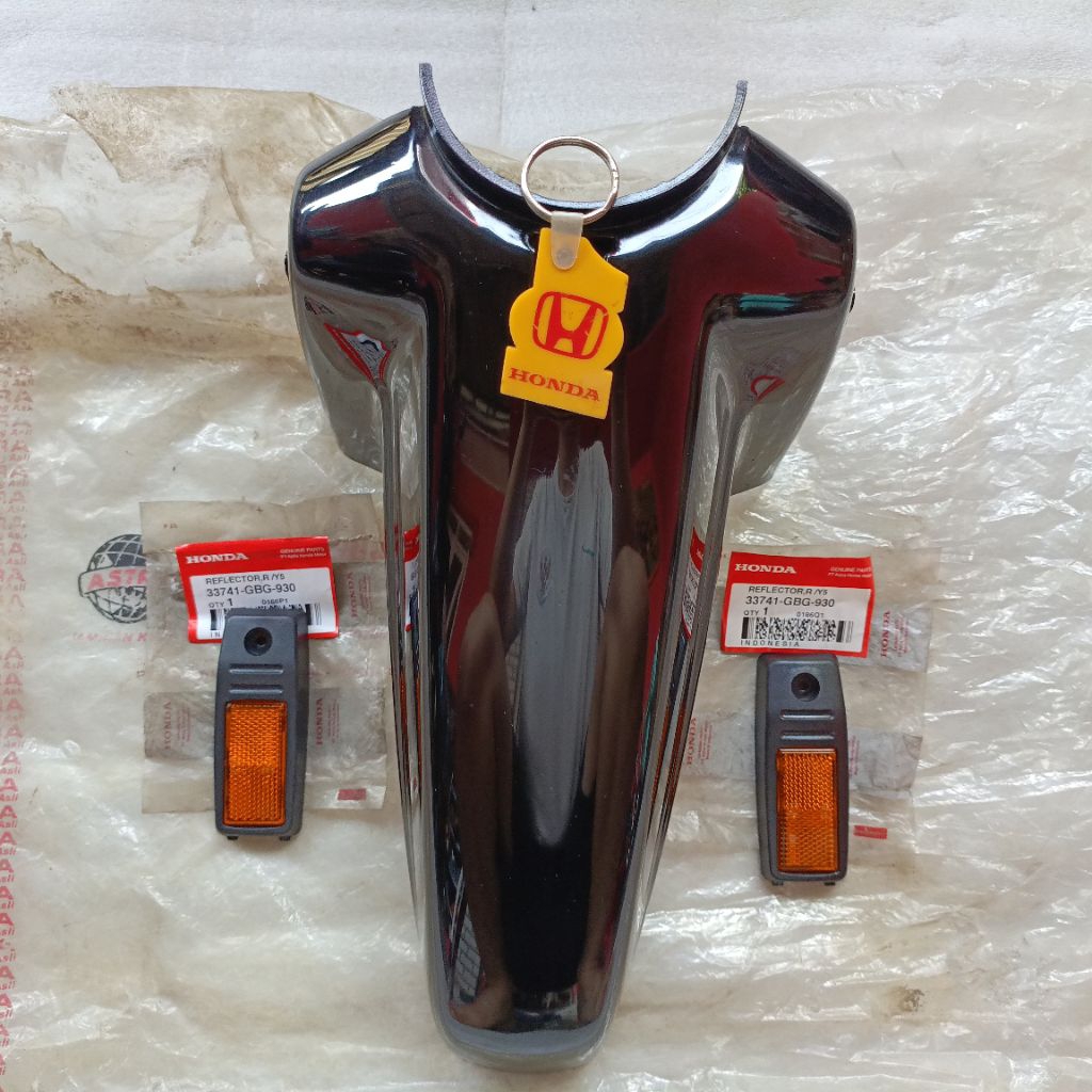 FENDER FRONT SPAKBOR SLEBOR DEPAN SET MATA KUCING HONDA ASTREA GRAND ORIGINAL